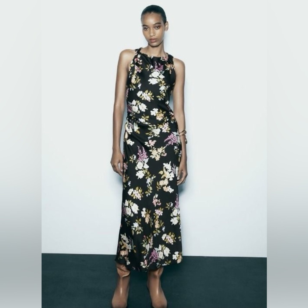 Mood - Picture 5 of 8